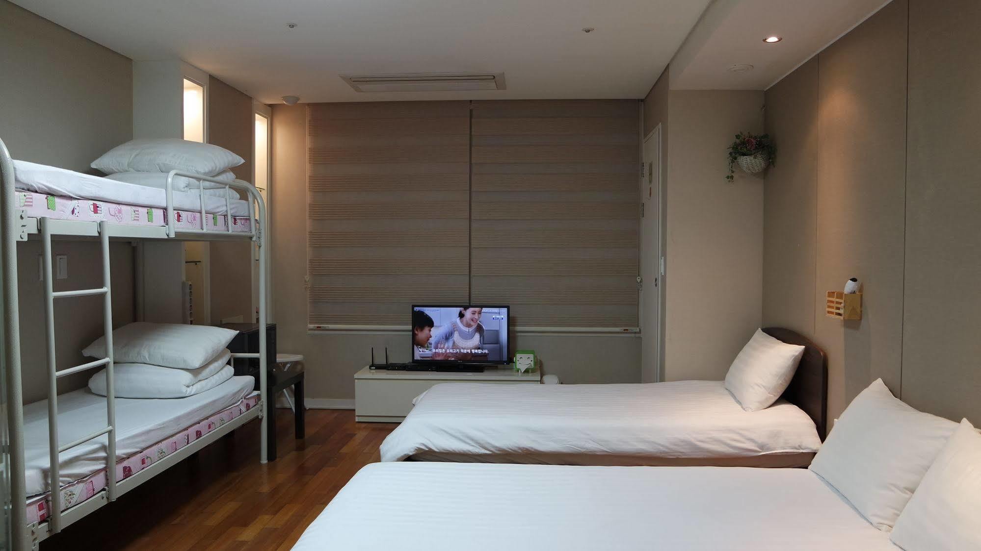 Hostel Coco Seoul Exterior foto